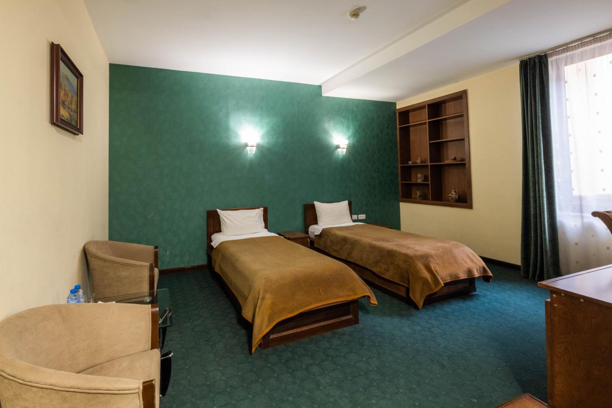 יירבאן Ararat Hotel מראה חיצוני תמונה
