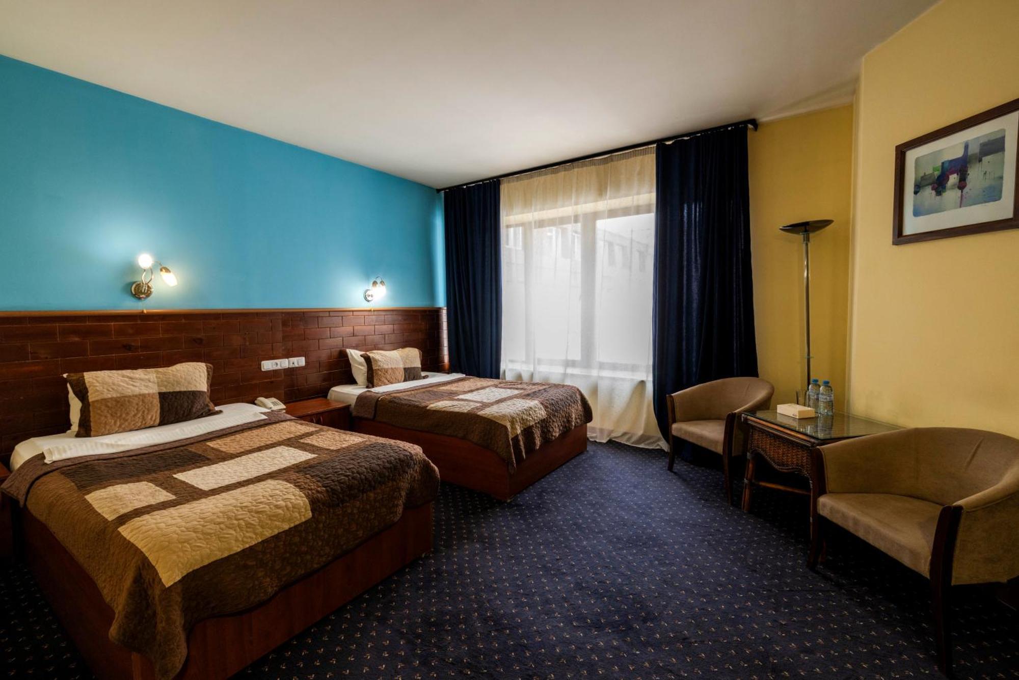 יירבאן Ararat Hotel מראה חיצוני תמונה