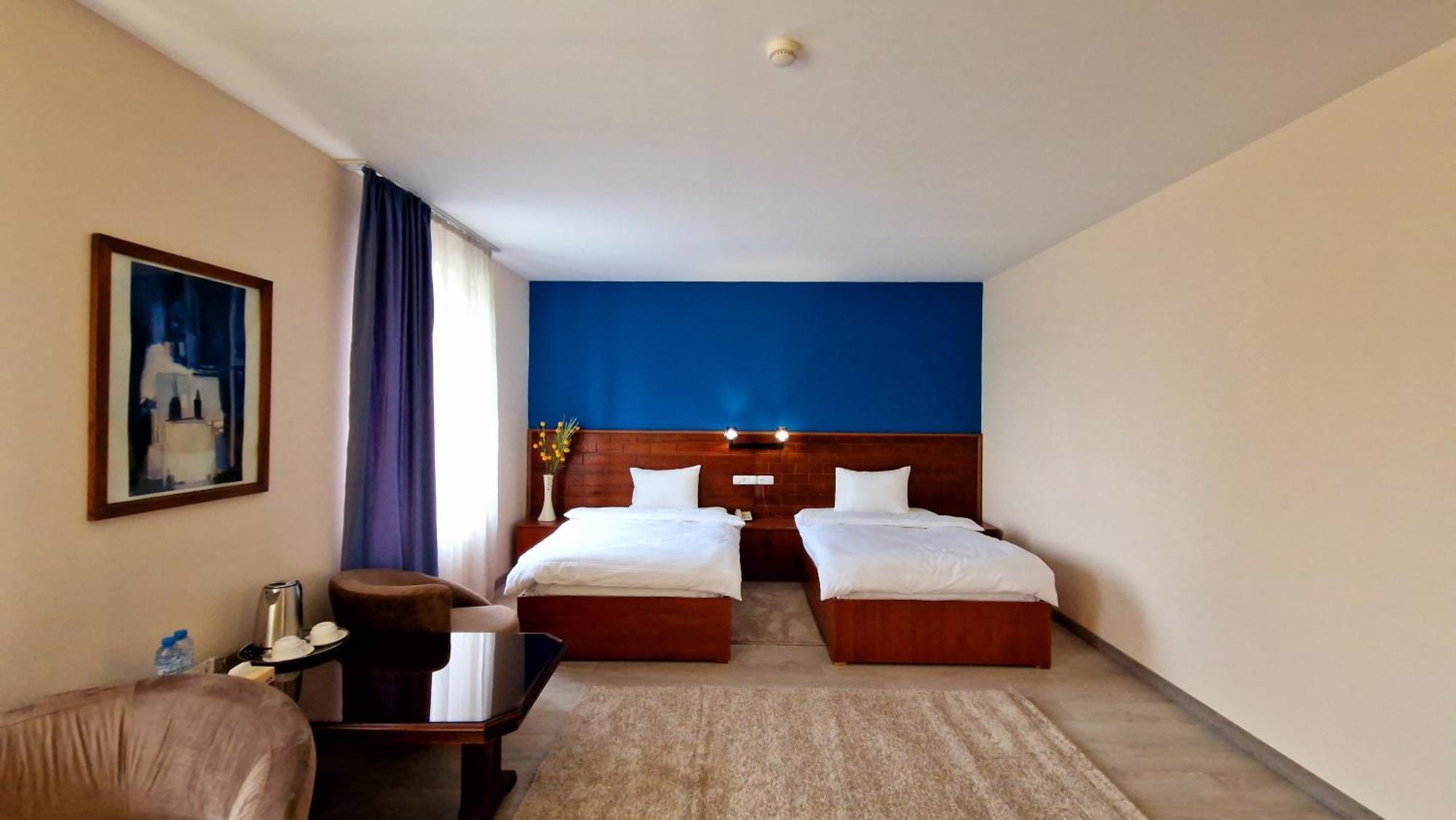 יירבאן Ararat Hotel מראה חיצוני תמונה